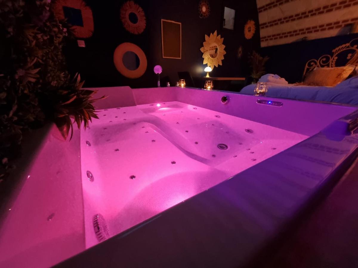 La Parenthese Envoutee Aparthotel Amiens Buitenkant foto