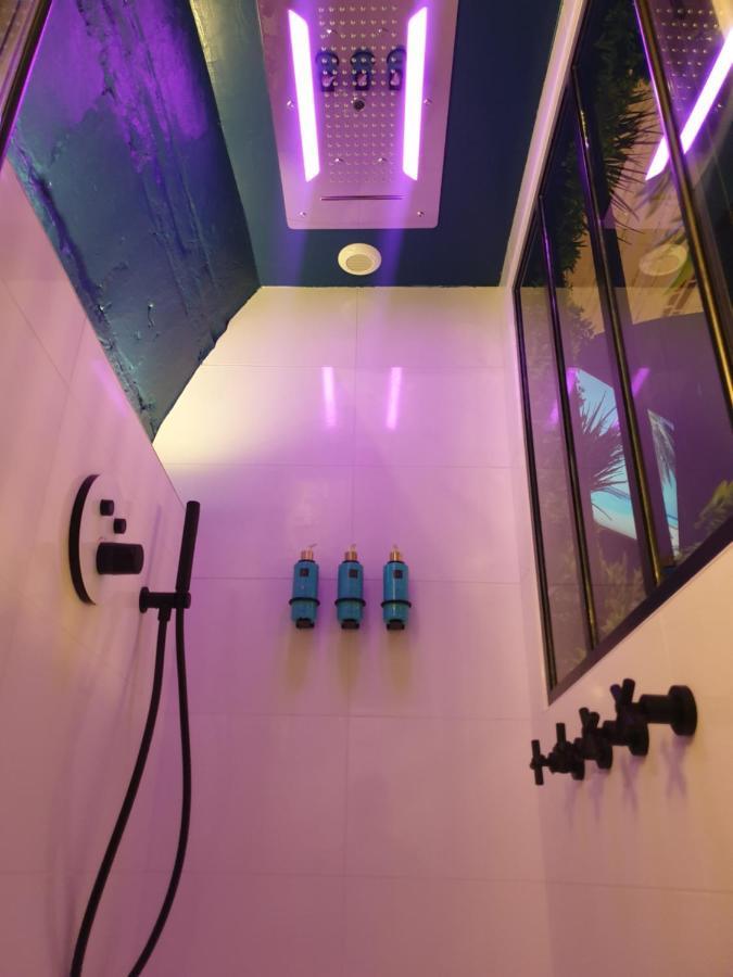 La Parenthese Envoutee Aparthotel Amiens Buitenkant foto